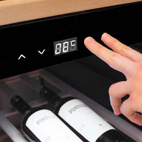 Ledusskapis WineChef Pro 40 00773