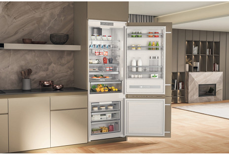 Ledusskapis  SP40 812 EU 2