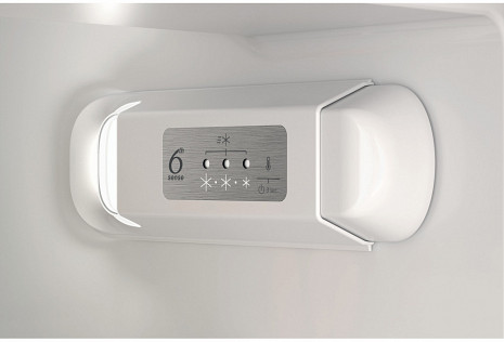 Ledusskapis  WHC18D011C1 SF