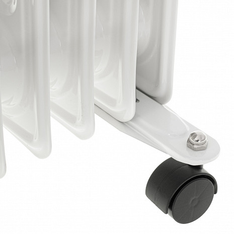 Eļļas radiators  AD7817