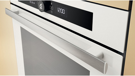 Духовка, духовой шкаф  WOI4S8CM1SWA