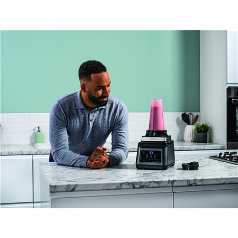 Блендер  BN750EU