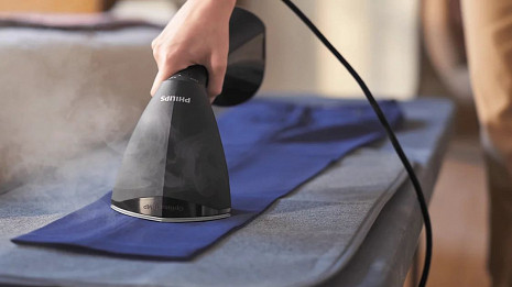 Apģērbu tvaicētājs  IRON GC800/80 PHILIPS
