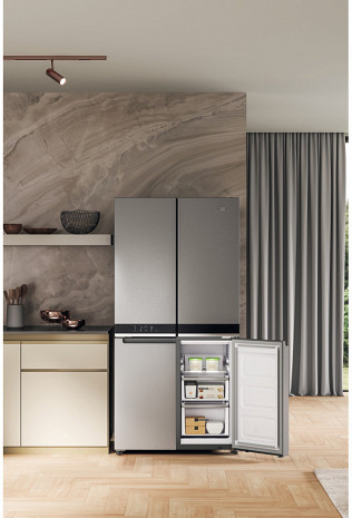 Холодильник  WQ9 U2L EF