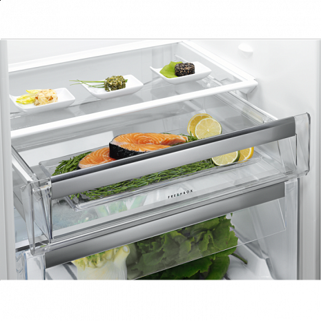 Холодильник  S83920CMXF