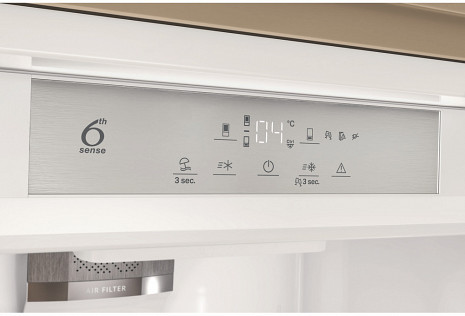 Ledusskapis  SP40 812 EU 2