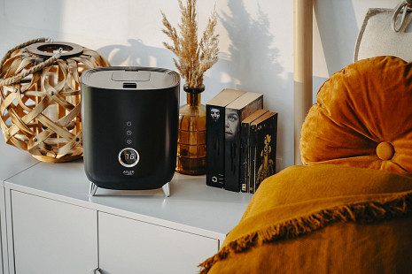 Gaisa mitrinātājs  AD7972 black