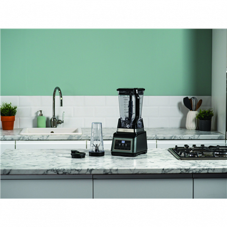 Блендер  BN750EU