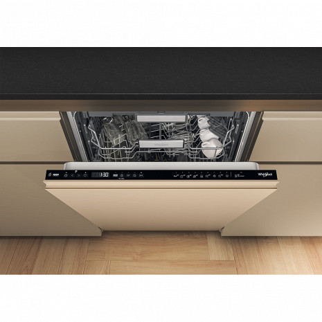 Trauku mazgājamā mašīna  W7I HP42 L