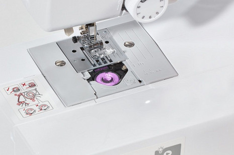 Швейная машина  FS20S