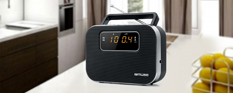 Radio uztvērējs ar modinātāju  M 081 R