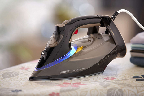 Gludeklis PerfectCare Azur GC4929/80