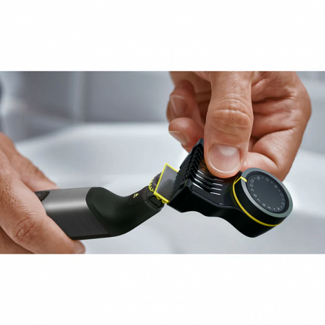 Vīriešu skuveklis OneBlade Pro 360 QP6552/15