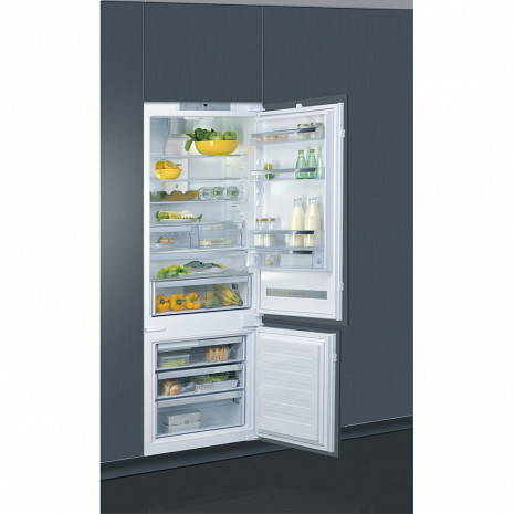 Холодильник  SP40 802 EU 2
