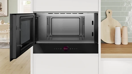 Микроволновая печь  BFL7221B1