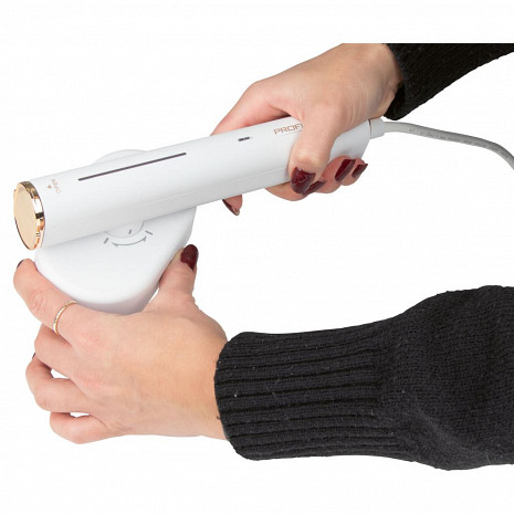 Apģērbu tvaicētājs  PC-DG3124