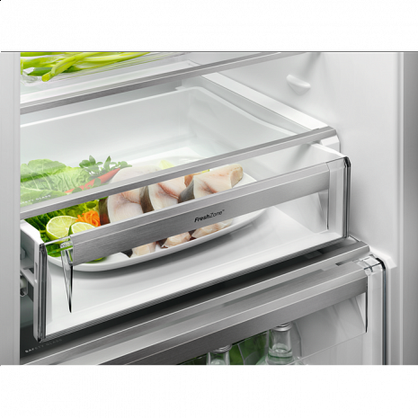 Холодильник  ENN3054EOW