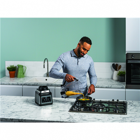 Блендер  BN750EU