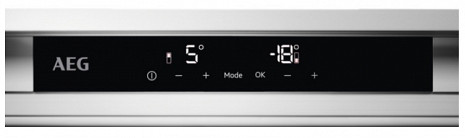 Холодильник  SCE818E6TS