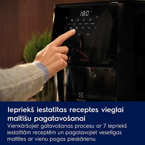 Karstā gaisa friteris  EAF12B