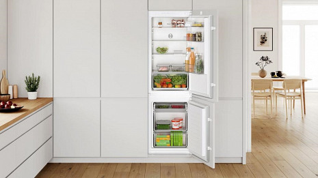 Холодильник  KIV865SE0